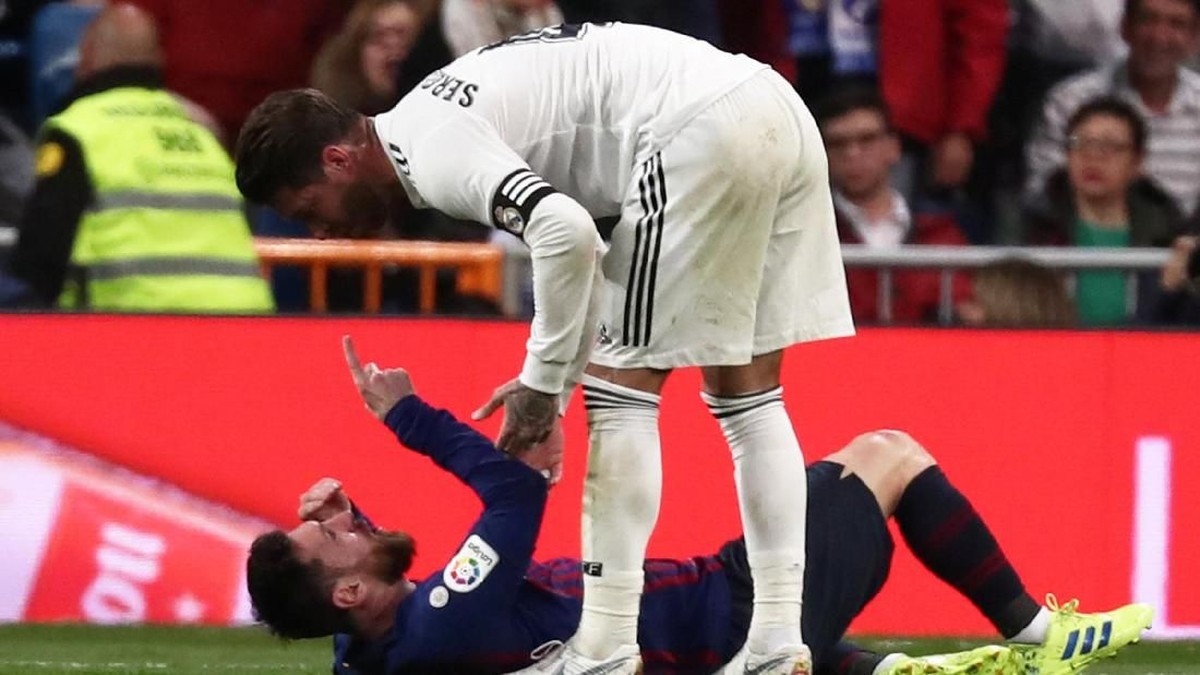 Sergio Ramos melemparkan pujian ke Lionel Messi menjelang El Clasico (Foto: Sergio Perez/Reuters)