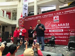 Fadli Zon Bacakan Puisi Arah Baru di Deklarasi Garbi DKI