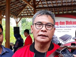 Jokowi Ancam Reshuffle, Johan Budi Usul Mendagri Tito Tak Digeser Jokowi Ancam Reshuffle, Johan Budi Usul Mendagri Tito Tak Digeser