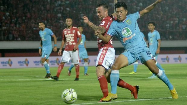 Persela Lamongan tak pernah terkalahkan di fase grup.