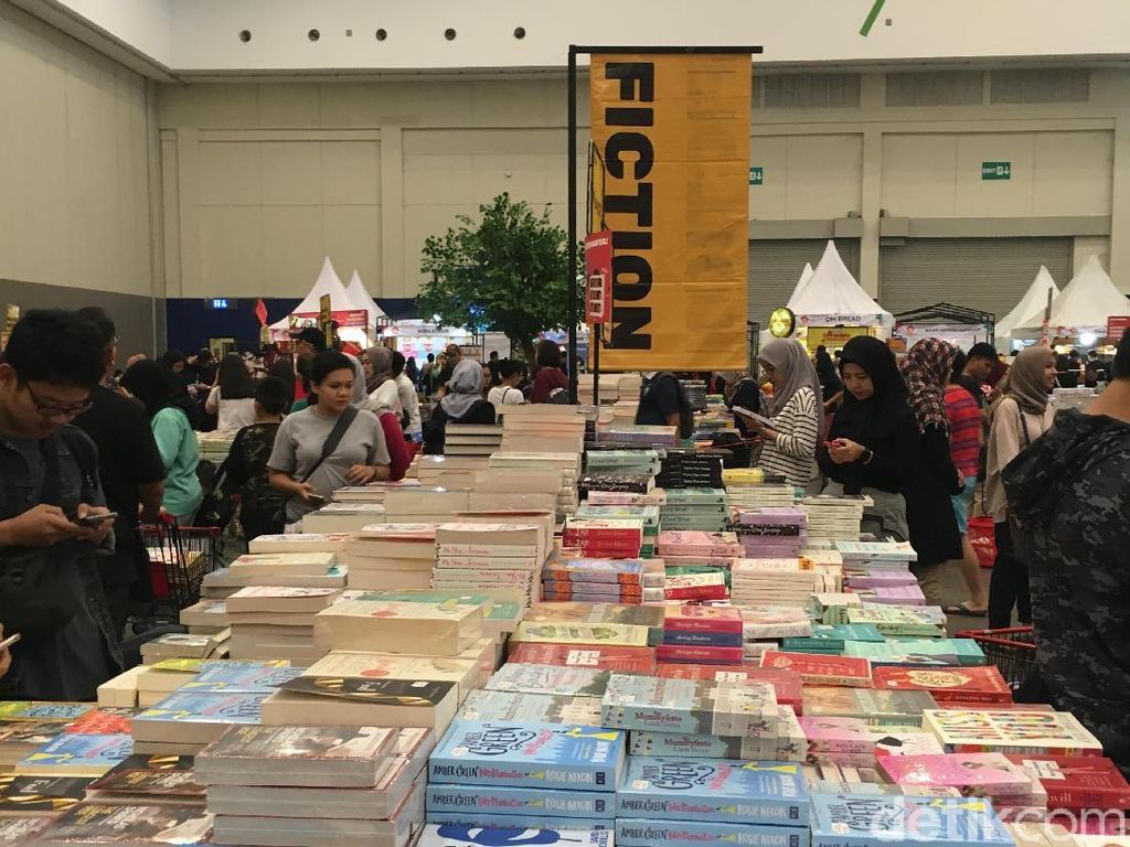 Mulai Dibuka, Big Bad Wolf 2019 Surabaya Digelar Selama 14 Hari Non Stop Mulai Dibuka, Big Bad Wolf 2019 Surabaya Digelar Selama 14 Hari Non Stop
