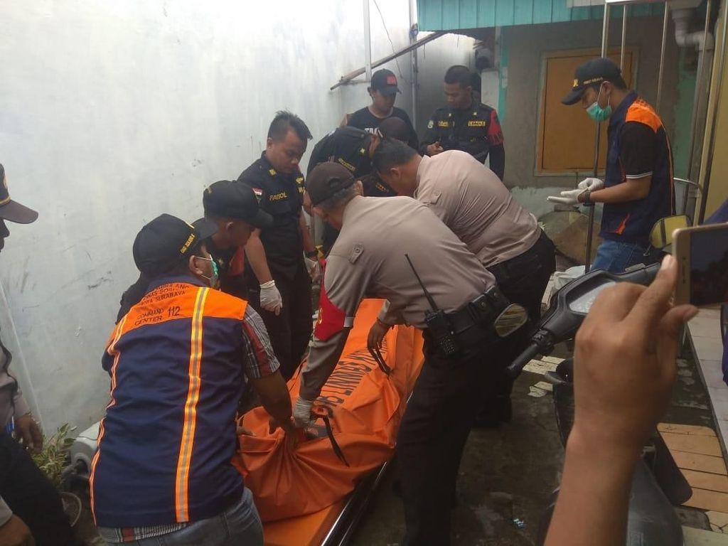 Perbaiki Pompa Air, Warga Surabaya Tewas Tersengat Listrik Perbaiki Pompa Air, Warga Surabaya Tewas Tersengat Listrik