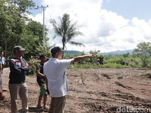 Maros Sulsel Diterjang Banjir Bandang, Bupati: Gara-gara Tambang Liar Maros Sulsel Diterjang Banjir Bandang, Bupati: Gara-gara Tambang Liar