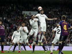 Barca baru bisa membuat peluang pertamanya di menit ke-19. (Foto: Gonzalo Arroyo Moreno/Getty Images)