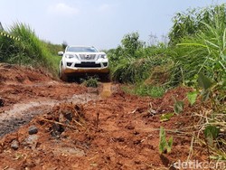 Nissan Menilai, SUV Cocok untuk Kontur Jalan di Banten