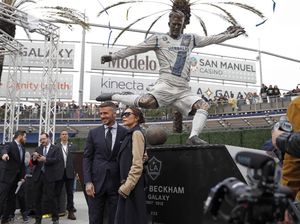 David Beckham Diabadikan dalam Wujud Patung oleh LA Galaxy