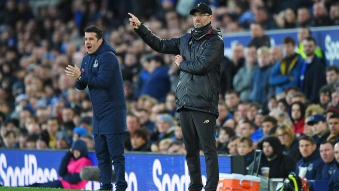 Juergen Klopp menyebut kondisi angin tak banyak membantu Liverpool meraih kemenangan (Shaun Botterill/Getty Images) Juergen Klopp menyebut kondisi angin tak banyak membantu Liverpool meraih kemenangan (Shaun Botterill/Getty Images)