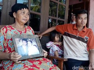 Keluarga di Brebes Tunggu 5 Jenazah Korban Kecelakaan di Cipali