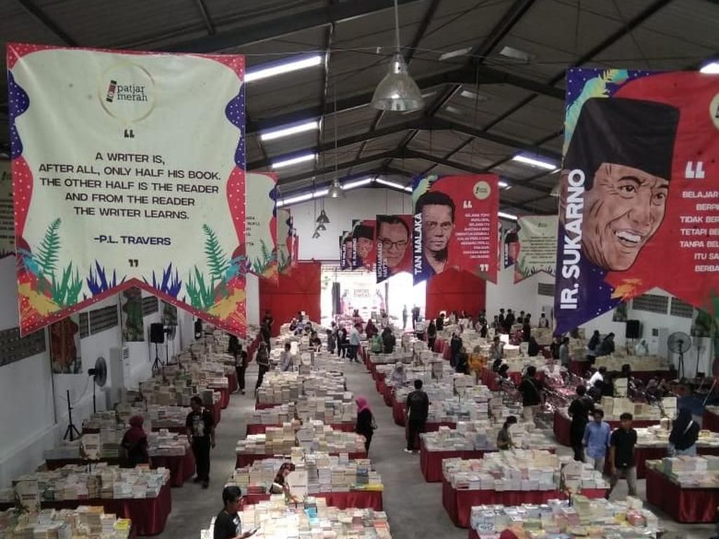 Puluhan Penulis dan Sejuta Buku Meriahkan Festival Patjar Merah Yogyakarta