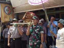 Jenazah 3 Pendaki Tampomas Dimakamkan di Indramayu