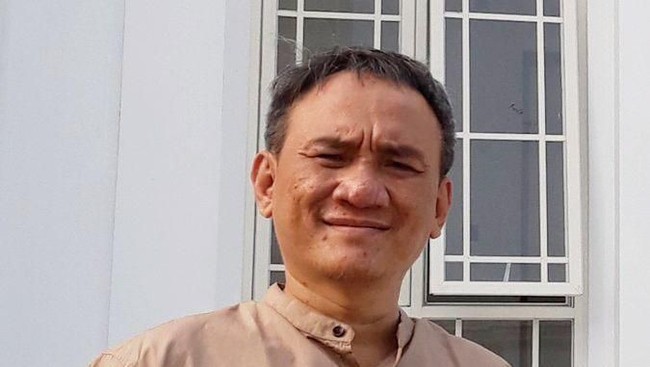 Andi Arief: 2 Parpol Bakal Jadi Minoritas Terkucil, Bukan Oposisi Andi Arief: 2 Parpol Bakal Jadi Minoritas Terkucil, Bukan Oposisi