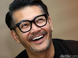 Kerap Posting Kata-kata Lucu di Instagram, Ini Kata Ferry Salim