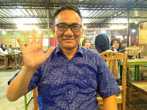 Polri Tentukan Status Andi Arief dalam Waktu 3x24 Jam Polri Tentukan Status Andi Arief dalam Waktu 3x24 Jam