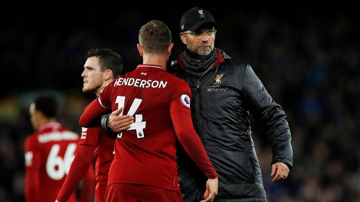 Juergen Klopp tak mau Liverpool menyia-nyiakan peluang untuk naik ke puncak klasemen Liga Inggris (Foto: Phil Noble/Reuters)