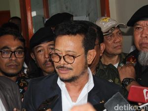 Eks Gubernur Sulsel Pastikan Video Camat Dukung Jokowi Editan Eks Gubernur Sulsel Pastikan Video Camat Dukung Jokowi Editan