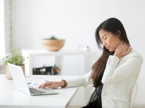 Selebgram Laura Anna Galang Donasi karena Saraf Kejepit, Kenali Gejalanya Selebgram Laura Anna Galang Donasi karena Saraf Kejepit, Kenali Gejalanya
