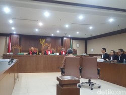 Baca Pleidoi, Eddy Sindoro Bantah Semua Dakwaan Jaksa KPK