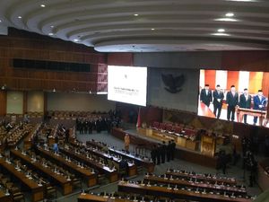 Tari Siwi Utami Dilantik Jadi Anggota DPR Gantikan Fauzi Amro