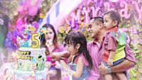 Cantik Menawan! Gaya Mikhayla, Anak Nia Ramadhani Saat Kulineran