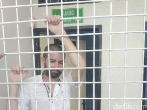WN Prancis Beberkan Pungli di Rutan Polda NTB: Karpet Rp 2 Juta! WN Prancis Beberkan Pungli di Rutan Polda NTB: Karpet Rp 2 Juta!