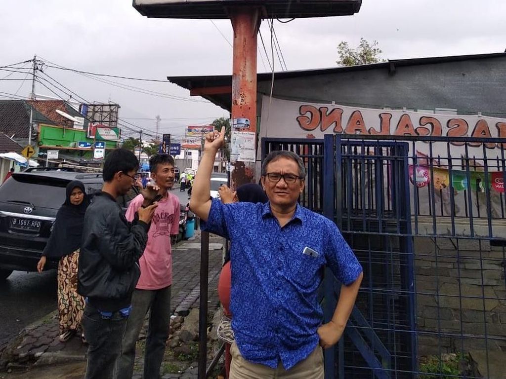 PD: Prabowo Harus Putus dengan Setan Gundul yang Manfaatkan Premanisme PD: Prabowo Harus Putus dengan Setan Gundul yang Manfaatkan Premanisme