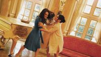Saat Kate Middleton & Meghan Markle Bertengkar, Jambak Hingga Tendang