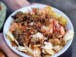 Ditanya Cara Makan Sambal dalam Bubur, Begini Jawaban Tim Bubur Tak Diaduk