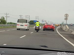 Kesan Polisi Setelah Geber Moge di Tol Trans Jawa Kesan Polisi Setelah Geber Moge di Tol Trans Jawa