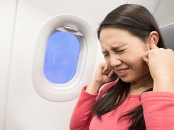 Telinga Budeg Saat Naik Pesawat, Ini Cara Mengatasinya