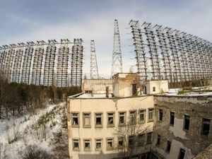 Foto: Antena Pengendali Pikiran Peninggalan Perang Dingin