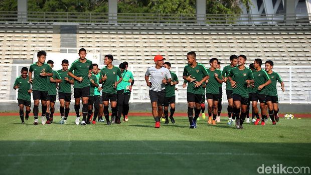 Timnas Indonesia U-23 akan menjalani laga perdana lawan Thailand. 