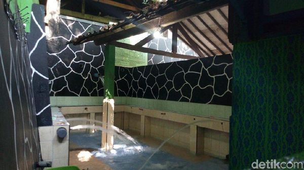 Foto: Mata Air Penyembuh Nan Keramat di Semarang