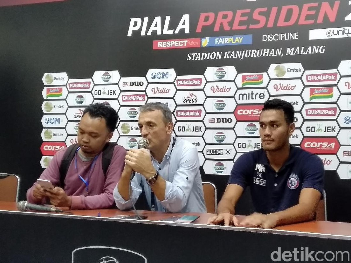 Arema FC menang dramatis atas Barito Putera di Piala Presiden 2019. (Foto: Muhammad Aminudin/detikSport)