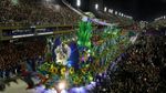 Ronaldinho Hingga Neymar Ramaikan Karnaval Samba di Brasil