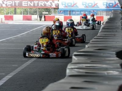 Pebalap Cilik Ini Kibarkan Merah Putih di KF1 Singapura