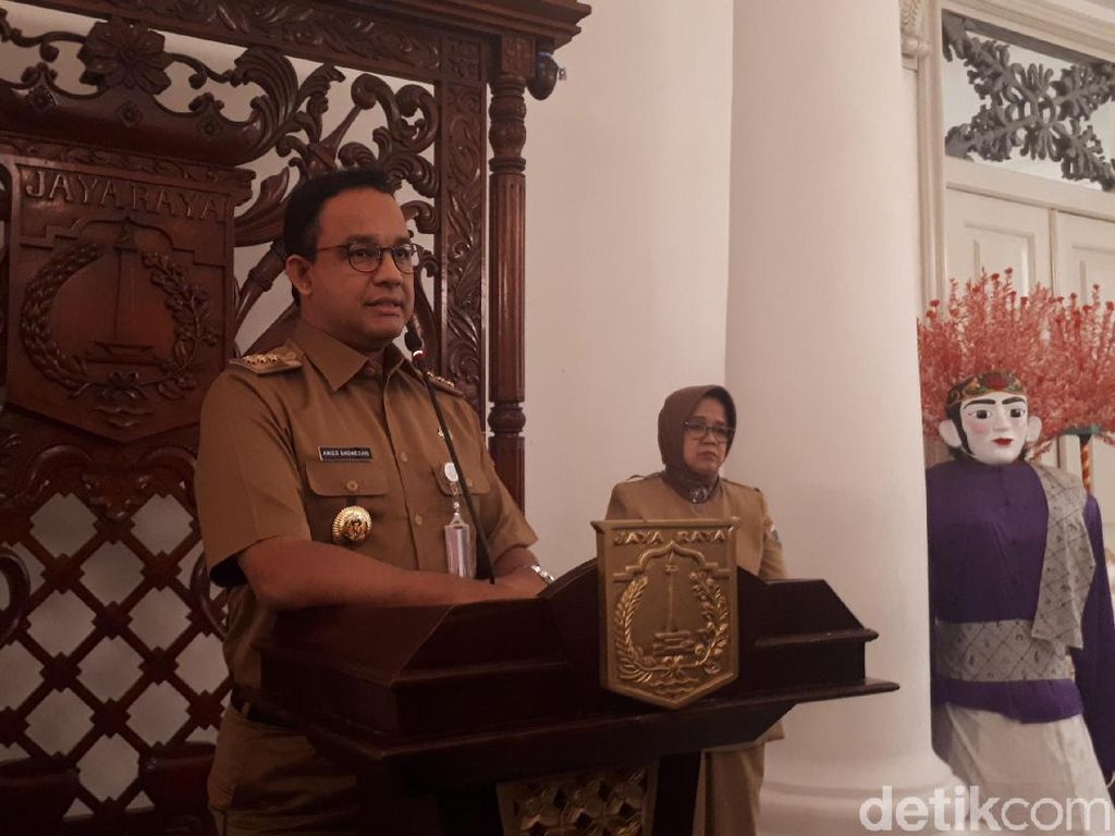 Samakan Persepsi Kepemimpinan, Anies Kumpulkan Lurah dan Camat Se-DKI Samakan Persepsi Kepemimpinan, Anies Kumpulkan Lurah dan Camat Se-DKI