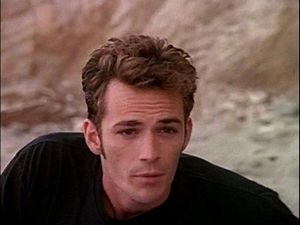 Mengenang Luke Perry Si Tampan Dylan di Beverly Hills 90210 Mengenang Luke Perry Si Tampan Dylan di Beverly Hills 90210