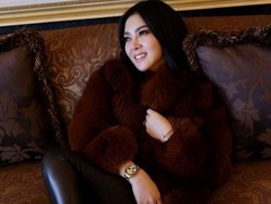 Ini Bukti Ayah Angkat Syahrini Bukan Sugar Daddy