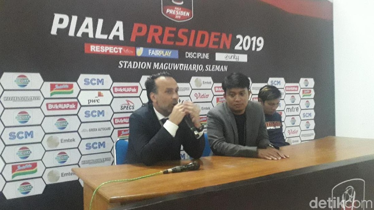 Borneo FC kalah telak 0-5 dari Persija Jakarta di laga Grup D Piala Presiden 2019. (Foto: Ristu Hanafi/detikSport)