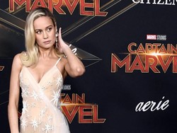 Brie Larson Dorong Mobil Bobot 2300 Kg Demi Tampil Total di Captain Marvel