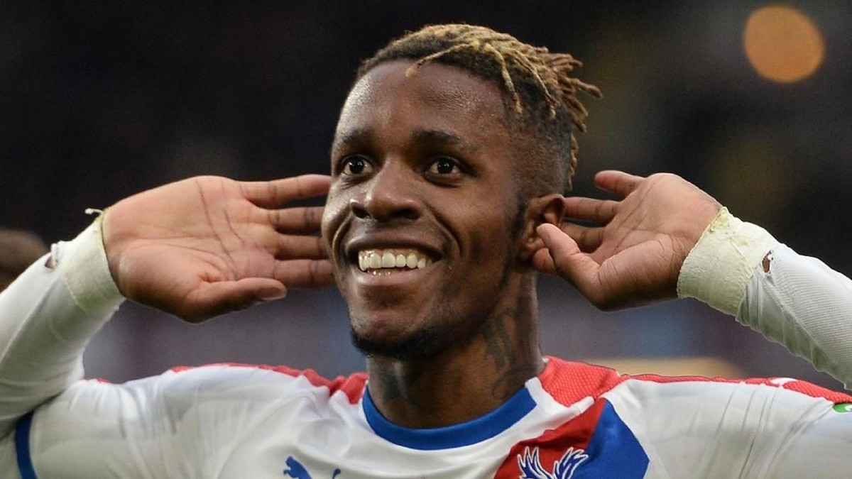 Liverpool disarankan merekrut Wilfried Zaha dari Crystal Palace. (Foto: Peter Powell / Reuters)