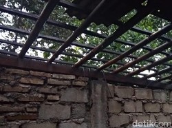 Angin Kencang Terjang Langkat Sumut, 8 Rumah Rusak