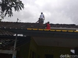 Belasan Atap Rumah Rusak di Sleman Diterpa Angin Kencang