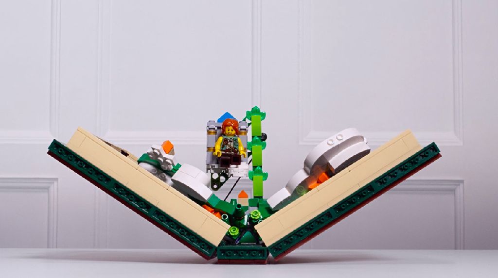 Ini Lego Fold, Bukan Galaxy Fold... Tapi Juga Bisa Dilipat!