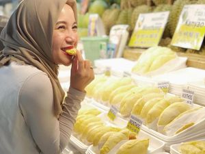 Doyan Durian, Chacha Frederica Ketagihan Durian Gunung Pati dan Bangkong