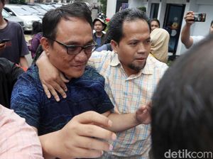 Tabir Perempuan L di Kamar Andi Arief Mulai Tersingkap Tabir Perempuan L di Kamar Andi Arief Mulai Tersingkap