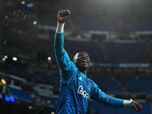 Kiper Ajax Andre Onana, Adik Kandung Pemain Eks Persikad Depok