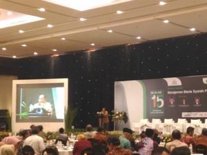 Darmin Bahas Bisnis Syariah Bareng Pengusaha Travel Haji dan Umrah