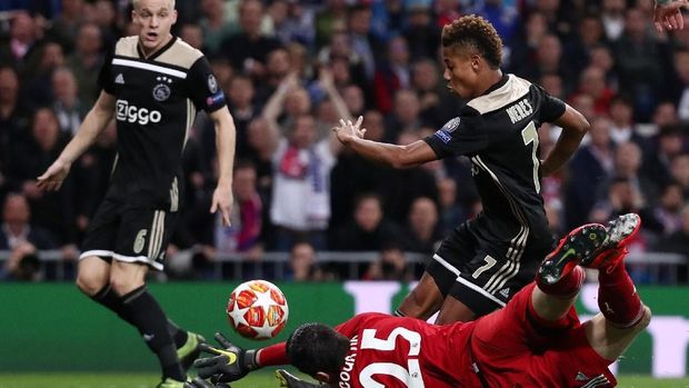 Dibantai Ajax 1-4, Real Madrid Tersisih dari Liga Champions