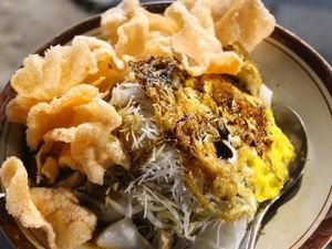 Siapa Mau Sarapan Ketoprak Jakarta yang Gurih Pedas dan Enak Ini?